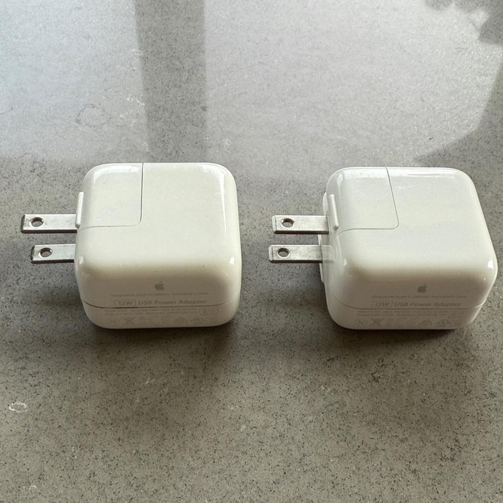 2 Apple USB Power Adapters
